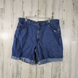 Highland outfitters high rise blue denim cuffed hem jean shorts women's size 40